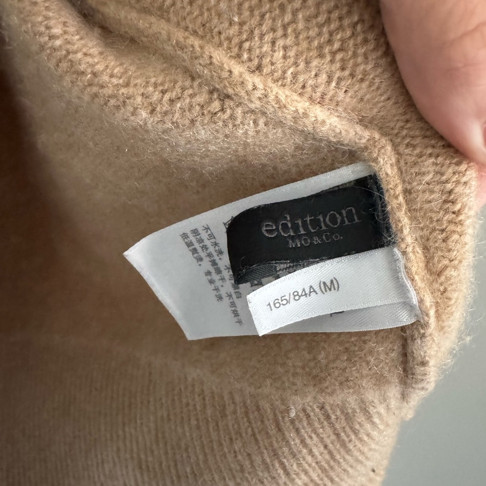 Cashmere Sweater - Picture 2 of 3